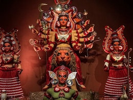 Durga Pooja 2025: महासप्तमीला 'अशी' करा नवपत्रिका पूजा! जाणून घ्या महत्त्व आणि शुभ मुहूर्त Durga Pooja 2025: महासप्तमीला 'अशी' करा नवपत्रिका पूजा! जाणून घ्या महत्त्व आणि शुभ मुहूर्त