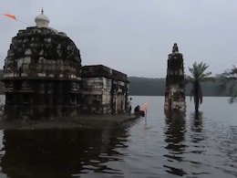 Lonar Lake: लोणार सरोवराचा ऐतिहासिक वारसा धोक्यात; 12 मंदिरे पाण्याखाली, नवरात्रीच्या मुहूर्तावर मोठा धोका