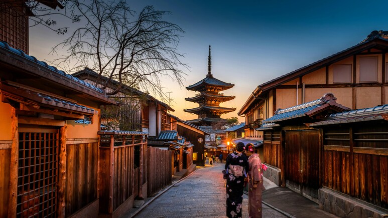 Japan Offers Permanent Residency To Indians For ₹15,000. Here's How To Apply Japan Offers Permanent Residency To Indians For ₹15,000. Here's How To Apply