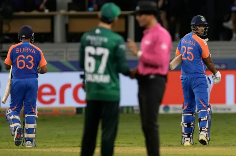 IND-PAK के बीच आज सुपरहिट मुकाबला, सबसे बड़ा सवाल, क्या सूर्या मिलाएंगे पाकिस्तानी खिलाड़ियों से हाथ ?