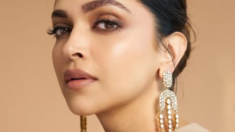 Dua First Birthday: एक साल की हुई दीपिका-रणवीर की लाडली दुआ, एक्ट्रेस ने शेयर की फोटो