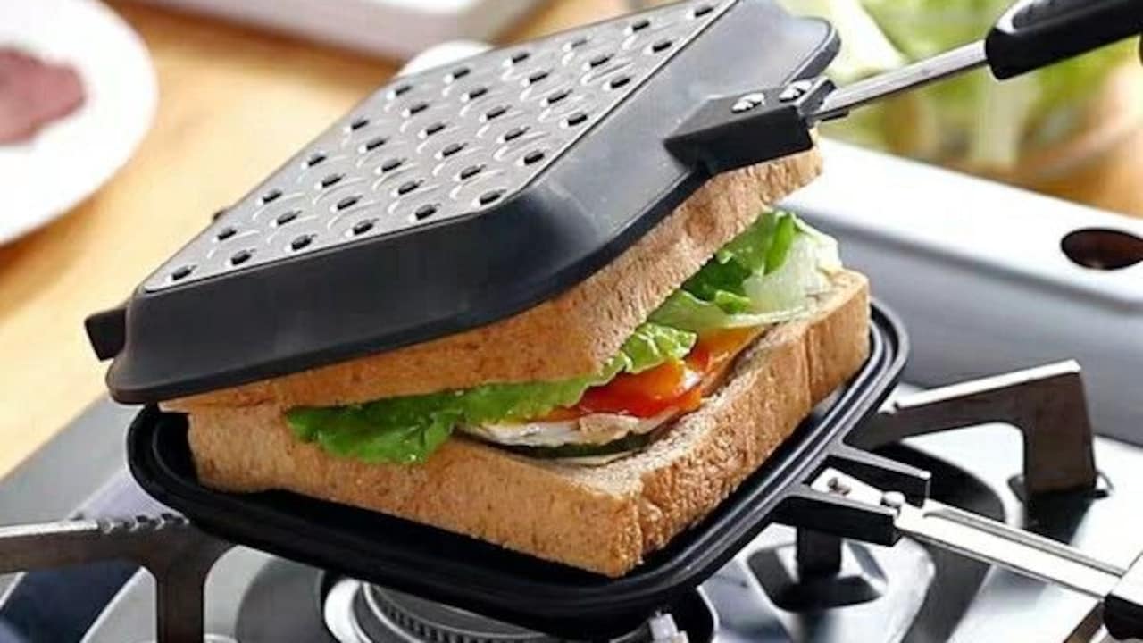 Make your breakfast crispy and tasty with sandwich toasters