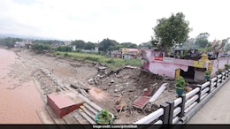 200 Families Rescued As Jhelum Overflows In J&K's Budgam
