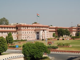 अब सरकारी कर्मचारी करेंगे 'सफाई'! कोर्ट की अवमानना पर राजस्थान में नया नियम लागू, जानिये क्या हैं 15 तरह की सजाएं अब सरकारी कर्मचारी करेंगे 'सफाई'! कोर्ट की अवमानना पर राजस्थान में नया नियम लागू, जानिये क्या हैं 15 तरह की सजाएं