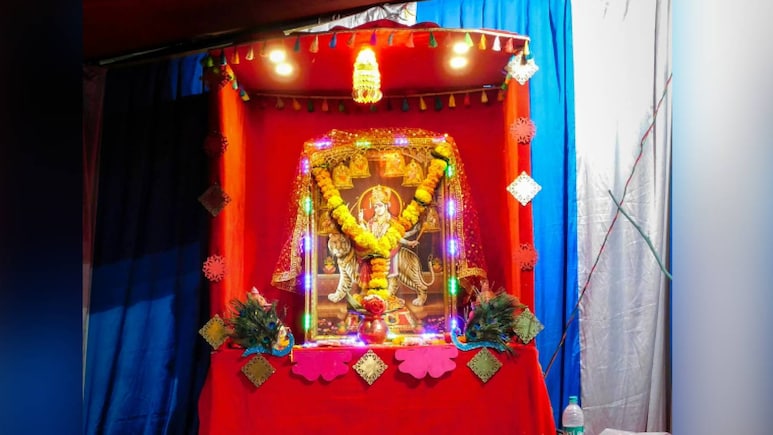 इस Navratri बढ़ाएं अपने घर की रौनक, खूबसूरत Decoration Items अब बजट में करें Order