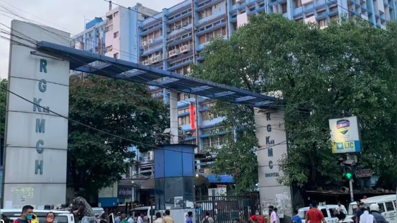 वो आत्महत्या नहीं कर सकती... आरजी कर मेडिकल कॉलेज की छात्रा की मौत पर मां ने मंगेतर पर लगाया गंभीर आरोप