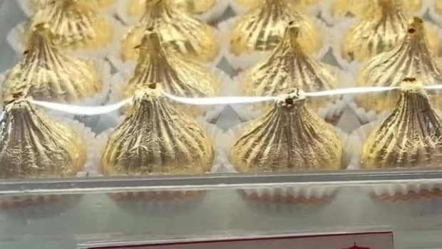 Nashik Sweet Shop Sells Golden Modak For Rs 20,000 Per Kg During Ganesh Chaturthi