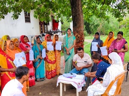 गोपालगंज में 12% और किशनगंज में 10% घटे वोट, जानें बिहार की फाइनल वोटर लिस्ट में सभी 38 जिलों का लेखाजोखा गोपालगंज में 12% और किशनगंज में 10% घटे वोट, जानें बिहार की फाइनल वोटर लिस्ट में सभी 38 जिलों का लेखाजोखा