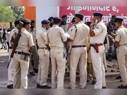 हादसा या हत्या? बिहार में शादी के 5 दिन बाद 6 टुकड़ों में प्रेमी जोड़े की लाश, क्या है पूरा मामला पढ़ें हादसा या हत्या? बिहार में शादी के 5 दिन बाद 6 टुकड़ों में प्रेमी जोड़े की लाश, क्या है पूरा मामला पढ़ें