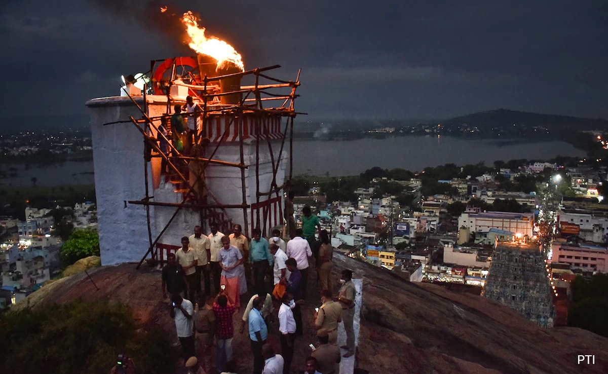 No Evidence Pillar Meant For Lighting Lamps: Tamil Nadu To Court On Deepam Row