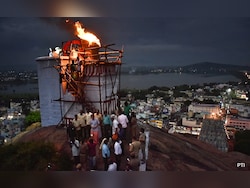 Court Questions Tamil Nadu For 'Not Obeying Order' On Deepam Row