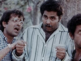 इस फिल्म में लाश बन सतीश शाह ने जीत लिया था सबका दिल, इतनी पसंद की गई कि 2 बार हुई थी रिलीज इस फिल्म में लाश बन सतीश शाह ने जीत लिया था सबका दिल, इतनी पसंद की गई कि 2 बार हुई थी रिलीज