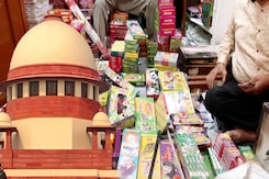 Delhi Gears Up For Green Diwali: 103 Firecracker Licenses Issued Delhi Gears Up For Green Diwali: 103 Firecracker Licenses Issued