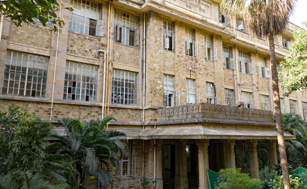 Mumbai Doctor Attacked Over Relationship: KEM Hospital Staff