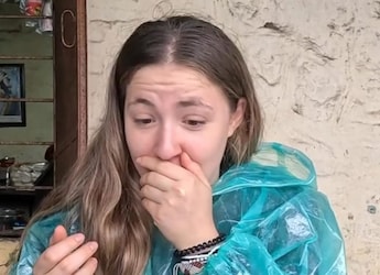 British Woman Tries Maharashtrian Pithla Bhakri, Her Honest Take Is Viral