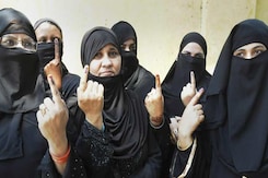Bihar Burqa Row Escalates: Deputy CM Compares Burqa to Ghoonghat Bihar Burqa Row Escalates: Deputy CM Compares Burqa to Ghoonghat