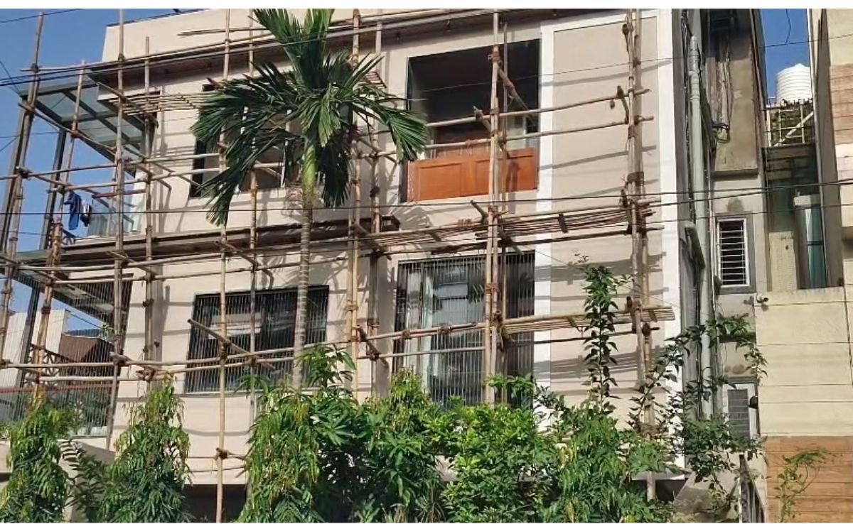 Lokayukta Raids: PWD के पूर्व चीफ इंजीनियर के घर लोकायुक्त का छापा, भ्रष्टाचार से जुड़े मामलों में कार्रवाई