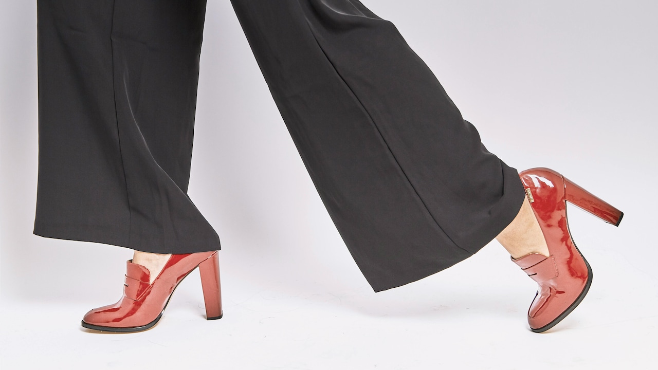 Footwear Hacks For People Whose Heels Always Slip Out Of Shoes