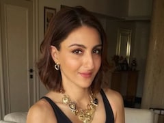 Soha Ali Khan Has A Desi Haldi-Besan Face Pack For Post-Diwali Skincare