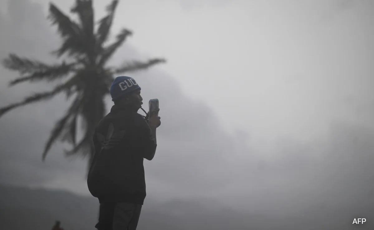 Fear Of Mass Destruction In Jamaica As Hurricane Melissa Nears Island