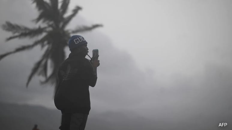 Jamaica Braces For Hurricane Melissa As Red Cross Warns Of "Massive Impact" Jamaica Braces For Hurricane Melissa As Red Cross Warns Of "Massive Impact"