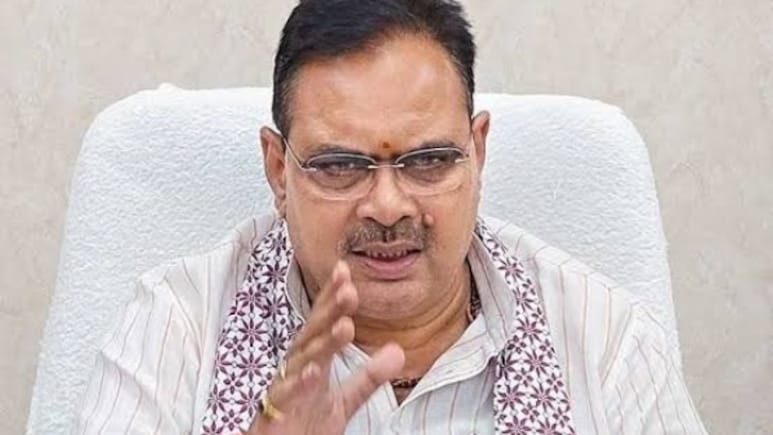 भ्रष्टाचार, लापरवाही करने वालों पर सरकार की सख्ती, सरकार ने 210 कार्मिकों के खिलाफ की कार्रवाई  भ्रष्टाचार, लापरवाही करने वालों पर सरकार की सख्ती, सरकार ने 210 कार्मिकों के खिलाफ की कार्रवाई