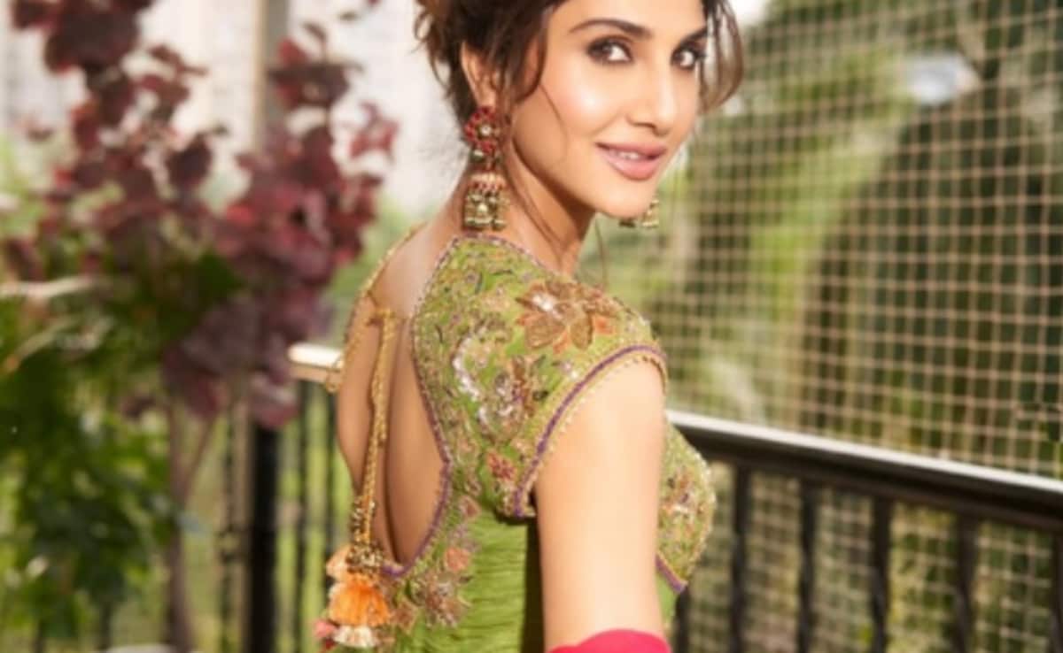 Vaani Kapoor's Full-Body Fitness Routine: 10 Exercises That Keep Her In Shape