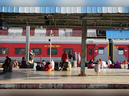 Baby born: हावड़ा मेल में गूंजी किलकारी, मुंबई से बिहार जा रही महिला ने दिया बच्चे को जन्म, सहयात्रियों ने की मदद&nbsp;