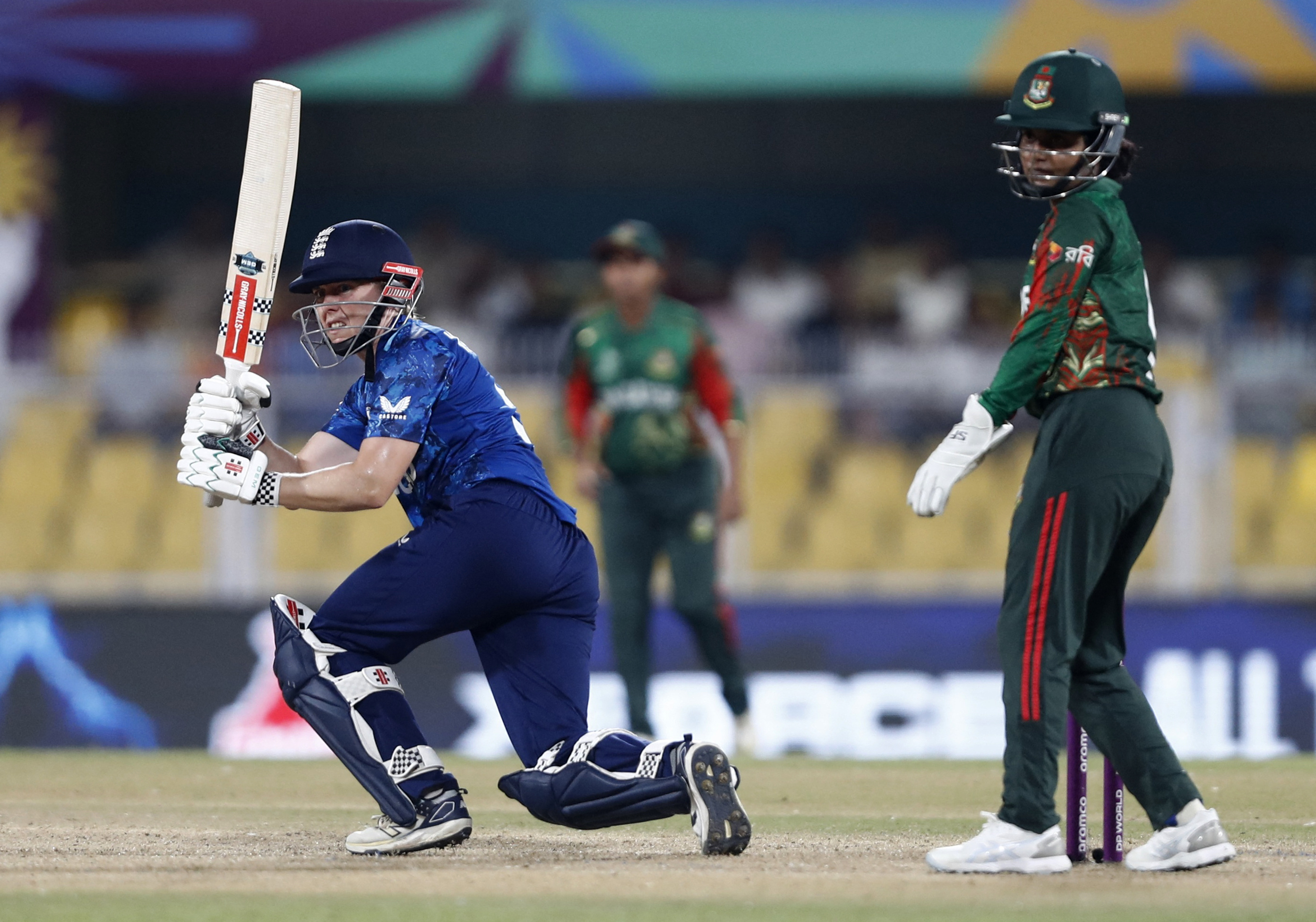 World Cup 2025 Points Table: भारत की कुर्सी डगमगाई, इंग्लैंड पहुंची पहले पायदान पर, जानें टॉप 4 की स्थिति