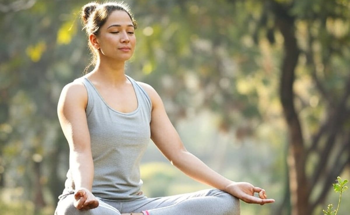 6 Yoga Asanas To Promote Proper Digestion In Winter