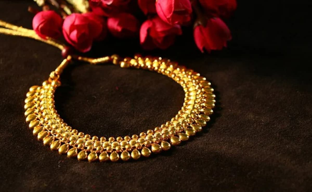Keep Gold Items To 3 At Weddings: Uttarakhand Panchayat Tells Women