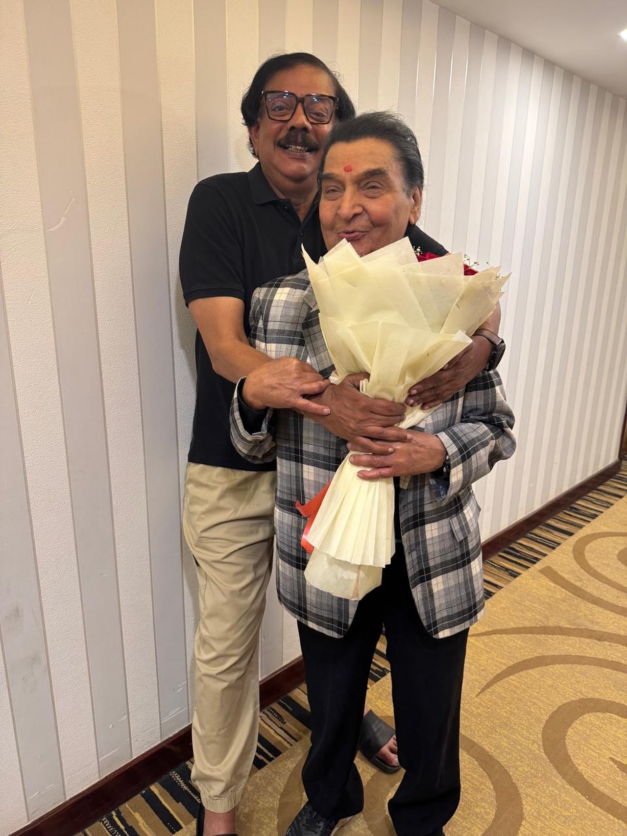 <i>Haiwaan</i> Director Priyadarshan Shares Heartwarming Post With Asrani: "I Miss You"