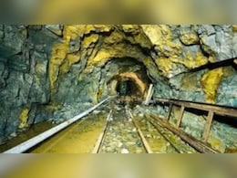 बांसवाड़ा में सोने की खान, कांकरिया गांव के 3 KM क्षेत्र में 11 करोड़ टन शुद्ध GOLD मिलने का अनुमान बांसवाड़ा में सोने की खान, कांकरिया गांव के 3 KM क्षेत्र में 11 करोड़ टन शुद्ध GOLD मिलने का अनुमान