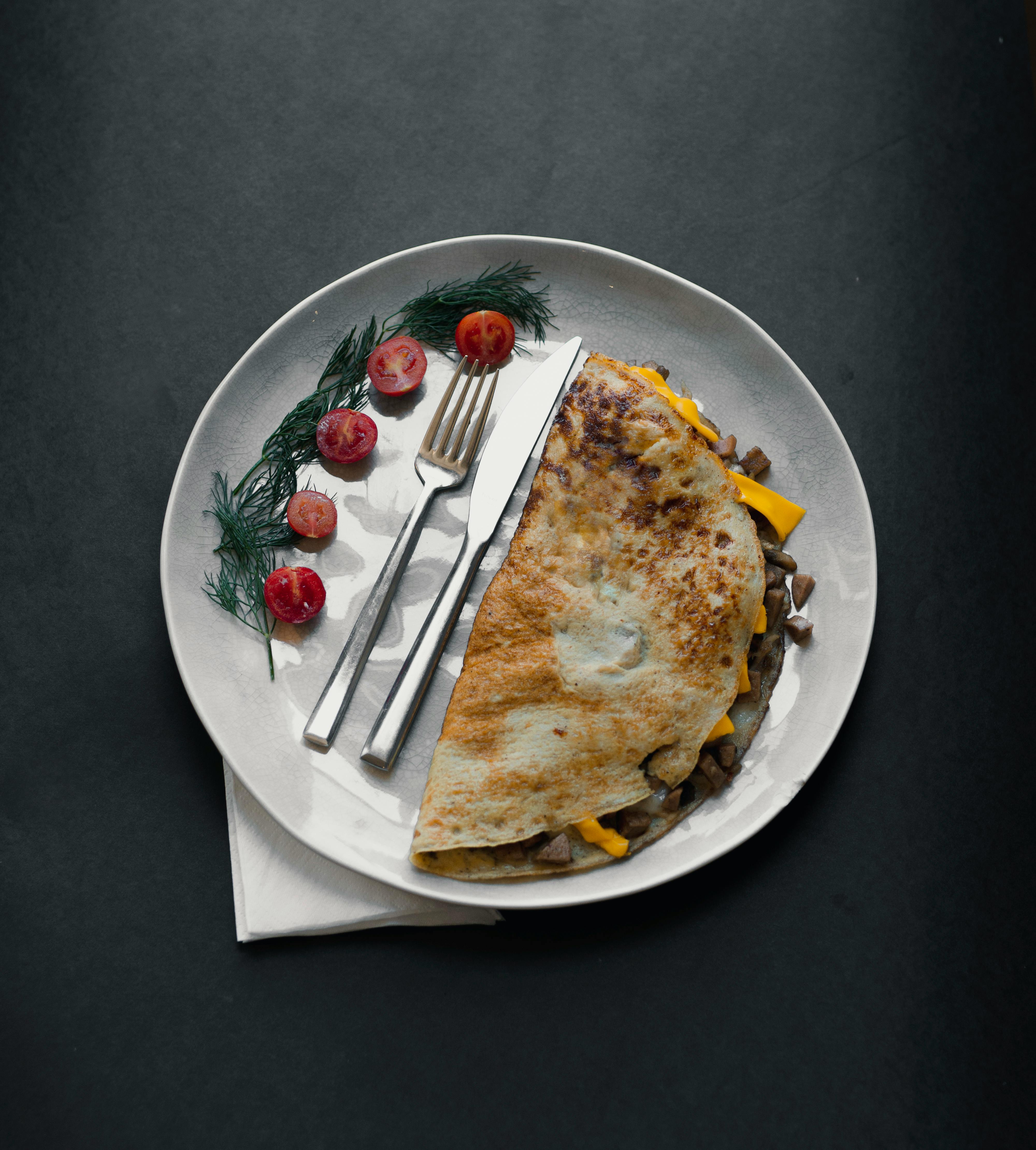 15-Min Mediterranean Omelette For Healthy Breakfast