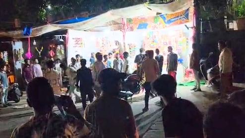 Kalyan News : 'फटाके' फोडले, 'भाई' बोलवले! कल्याणमध्ये मध्यरात्री 'गँगवॉर'सदृश राडा; पाहा Video