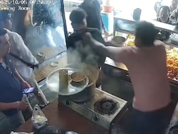 Kalyan Crime News: इडली-वडा देण्यास उशीर, गुंडाचा उकळत्या तेलासमोरच राडा, VIDEO Kalyan Crime News: इडली-वडा देण्यास उशीर, गुंडाचा उकळत्या तेलासमोरच राडा, VIDEO