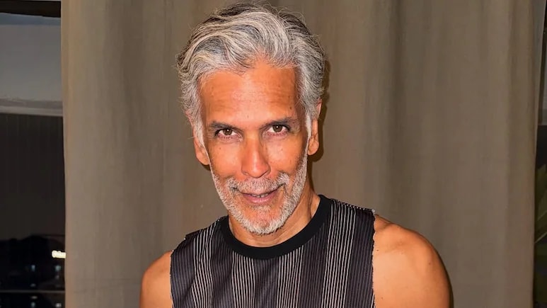Milind Soman Doing Weighted Pull-Ups Is All The Fitspiration You Need To Hit The Gym Milind Soman Doing Weighted Pull-Ups Is All The Fitspiration You Need To Hit The Gym