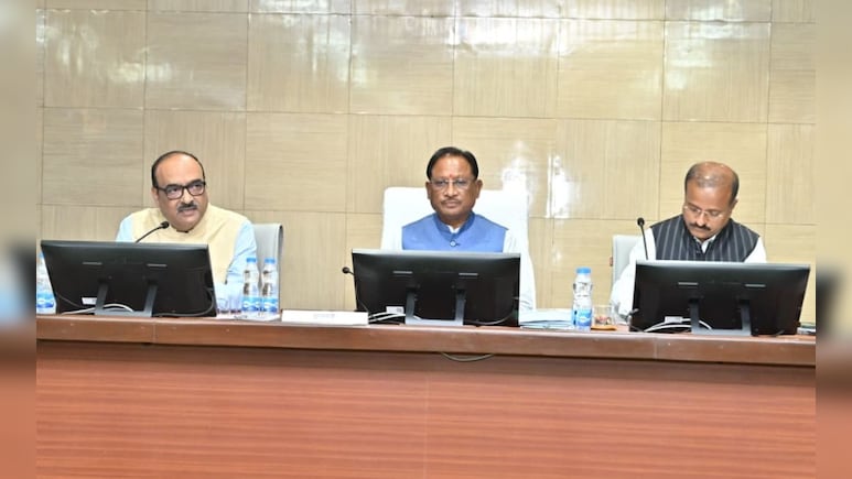 कलेक्टर्स कॉन्फ्रेंस 2025: मुख्यमंत्री विष्णु देव साय ने दिखाई सख्ती, कहा-'जनहित में लापरवाही बर्दाश्त नहीं होगी'