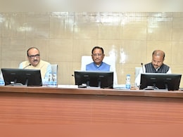 कलेक्टर्स कॉन्फ्रेंस 2025: मुख्यमंत्री विष्णु देव साय ने दिखाई सख्ती, कहा-'जनहित में लापरवाही बर्दाश्त नहीं होगी' कलेक्टर्स कॉन्फ्रेंस 2025: मुख्यमंत्री विष्णु देव साय ने दिखाई सख्ती, कहा-'जनहित में लापरवाही बर्दाश्त नहीं होगी'