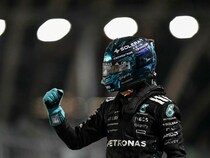 George Russell Takes Pole Position For Singapore Grand Prix 2025; McLaren Struggle