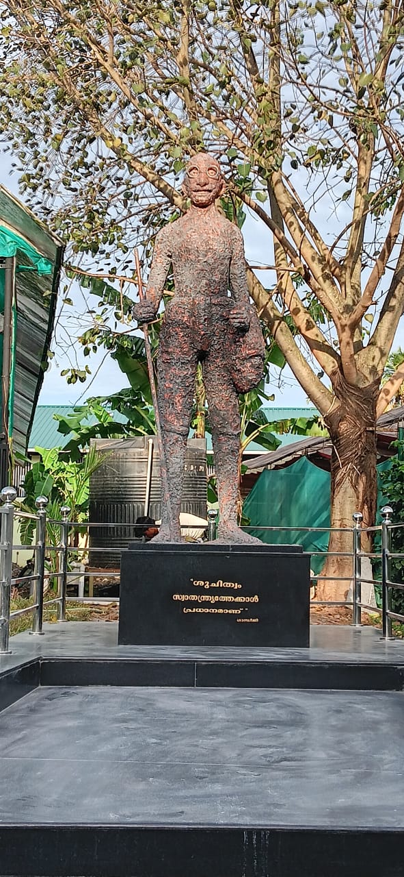 Controversial Abstract Gandhi Statue in Kerala Sparks Public Outrage and Debate