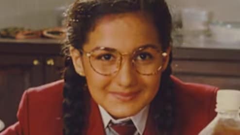 दिलवाले दुलहनिया ले जाएंगे की चुटकी याद है? 30 साल में बदला लुक लेकिन अब भी वैसी ही शरारती है स्माइल