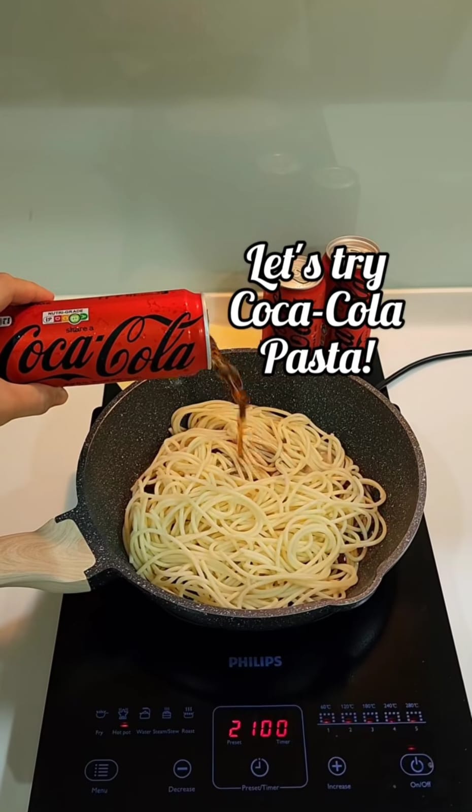 Viral: Man Adds Coca-Cola To Cheese Pasta. Internet Calls It 'A Crime'