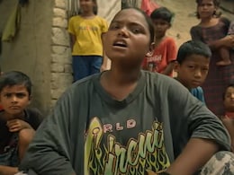 मां करती है दूसरों के घरों में काम और पिता मजदूर, बेटी ने एक गाने से Youtube पर मचाई धूम- वीडियो 69 लाख के पार मां करती है दूसरों के घरों में काम और पिता मजदूर, बेटी ने एक गाने से Youtube पर मचाई धूम- वीडियो 69 लाख के पार