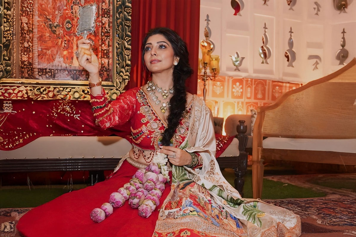 Jai Madaan Shares Vastu Doormat Tips to Attract Wealth and Positive Energy