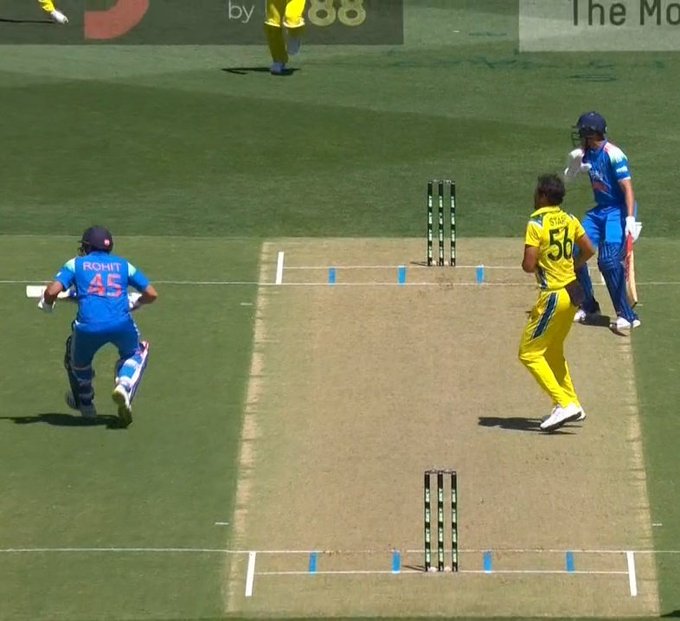 India vs Australia LIVE Score, 2nd ODI Match: Rohit Sharma Survives Run-Out After Terrible Mix-Up With Shubman Gill