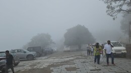 Rajasthan Weather: राजस्थान में मौसम का बदला मिजाज, कोहरे से ढका उदयपुर, 24 जिलों में बारिश का येलो अलर्ट