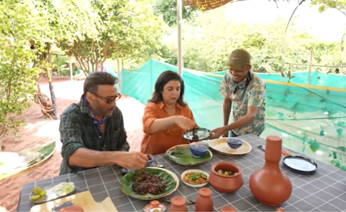 Farah Khan, Jackie Shroff, and Dilip enjoying a meal at Shroffs farmhouse. Photo: Farah Khan/ YouTube Farah Khan, Jackie Shroff, and Dilip enjoying a meal at Shroffs farmhouse. Photo: Farah Khan/ YouTube