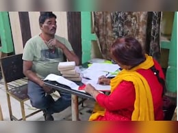 रेस्टोरेंट में फूड इंस्पेक्टर को मिले चूहे, मालिक बोला -"मैडम, ये तो हमारे पाले हुए हैं" रेस्टोरेंट में फूड इंस्पेक्टर को मिले चूहे, मालिक बोला -"मैडम, ये तो हमारे पाले हुए हैं"
