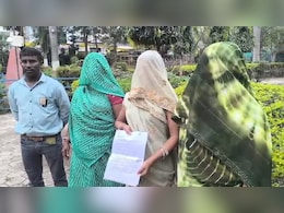 दबंग की गुंडागर्दी! महिलाओं से छेड़छाड़ पर भी नहीं हुई कार्रवाई, परिजनों ने थानेदार पर मिलीभगत के लगाए आरोप दबंग की गुंडागर्दी! महिलाओं से छेड़छाड़ पर भी नहीं हुई कार्रवाई, परिजनों ने थानेदार पर मिलीभगत के लगाए आरोप